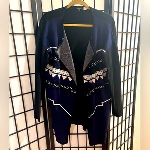 Brand new Blue pattern cardigan